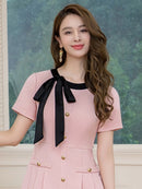 ERUKEI/C24182/エルケイ/ドレス/ミニドレス/ワンピース/バイカラー/半袖/リボン/ボタン/プリーツ/Aライン