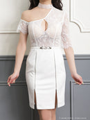 an/AOC-3264/ワンピース/ミニドレス/レース/ワンショルダー/ベルト付き/左腕袖あり/小川青空さん着用