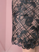 an/AOC-3663/ワンピース/キャバドレス/ミニドレス/総レース/Vネック/両肩リボン/リボンショルダー/タイト/黒/白