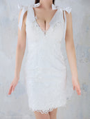 an/AOC-3663/ワンピース/キャバドレス/ミニドレス/総レース/Vネック/両肩リボン/リボンショルダー/タイト/黒/白