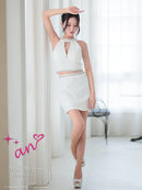 an/AOC-3767/セットアップ/キャバドレス/ワンカラー/ホルターネック/タイト/ジップデザイン/カットアウト/ルナさん着用