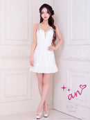 an/AOC-3864/ミニドレス/キャバドレス/ワンピース/リボンブローチ/ビジュー/キャミソール/バイカラー/フリル/フレア/Aライン