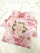 an/AOC-SB02/シリコンブラ/ヌードブラ/バストメイクアップ/谷間メイク/ドレス/水着/巾着付き