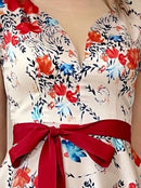 ERUKEI|E33077/ワンピース/パーティ/結婚式/二次会/ミニドレス/花柄プリント/ウエストリボン